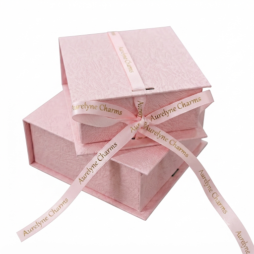 Coffret Découverte — Pendentif Doré 18K + 2 Charms Personnalisés